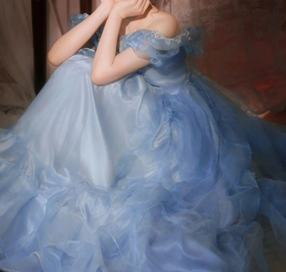 Robe de bal de princesse bustier à volants en satin long, robe de soirée C8117