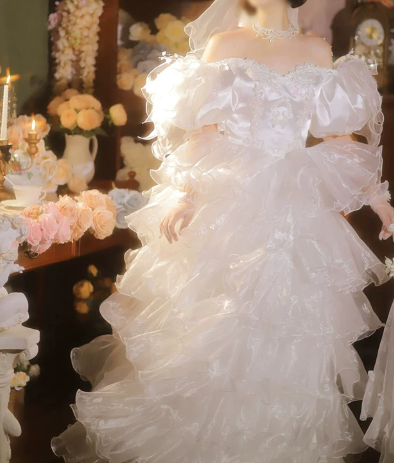 Superbe robe de mariée sirène bustier en satin et tulle, longue et en dentelle, C4563