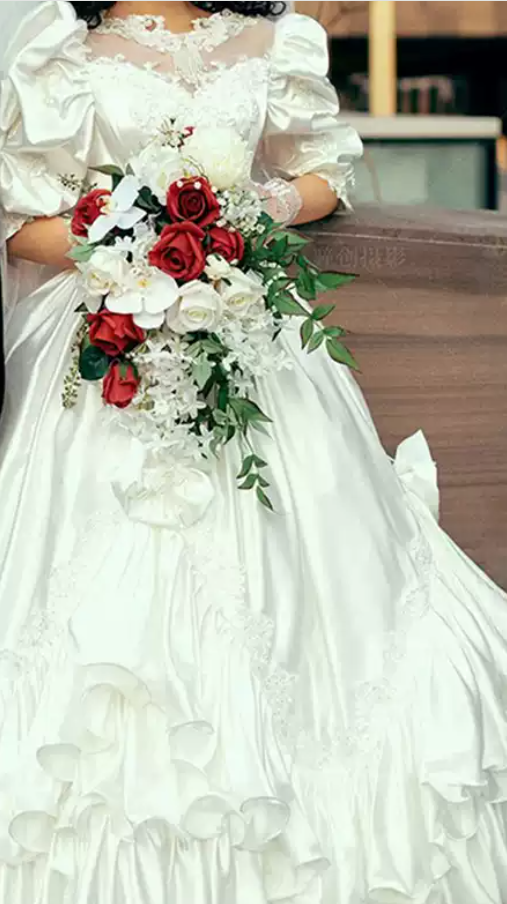 Playful Jewel Neck Wedding Dresses Short Sleeve Satin Tiered A-Line Bridal Dress C9993