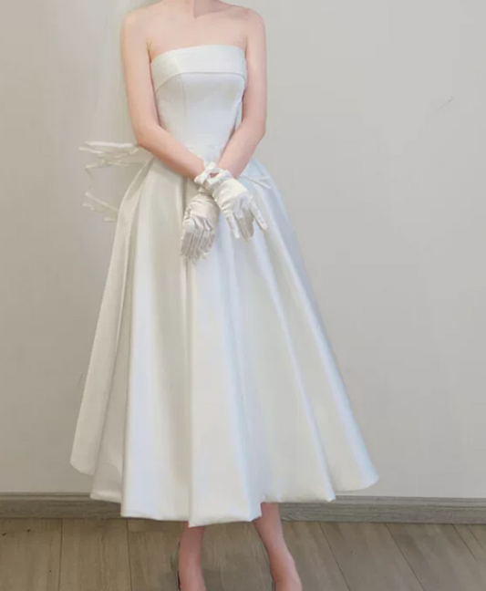 Graceful Strapless Wedding Dresses Satin A-Line Bridal Dress D0016