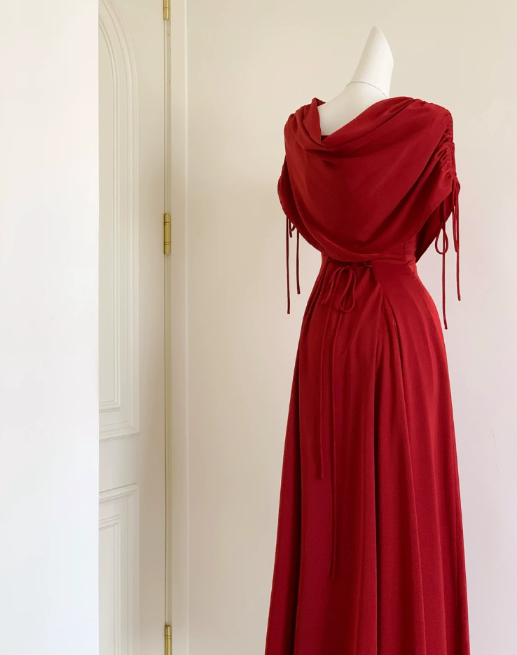 Robe de bal de princesse bustier à volants en satin long, robe de soirée C8117