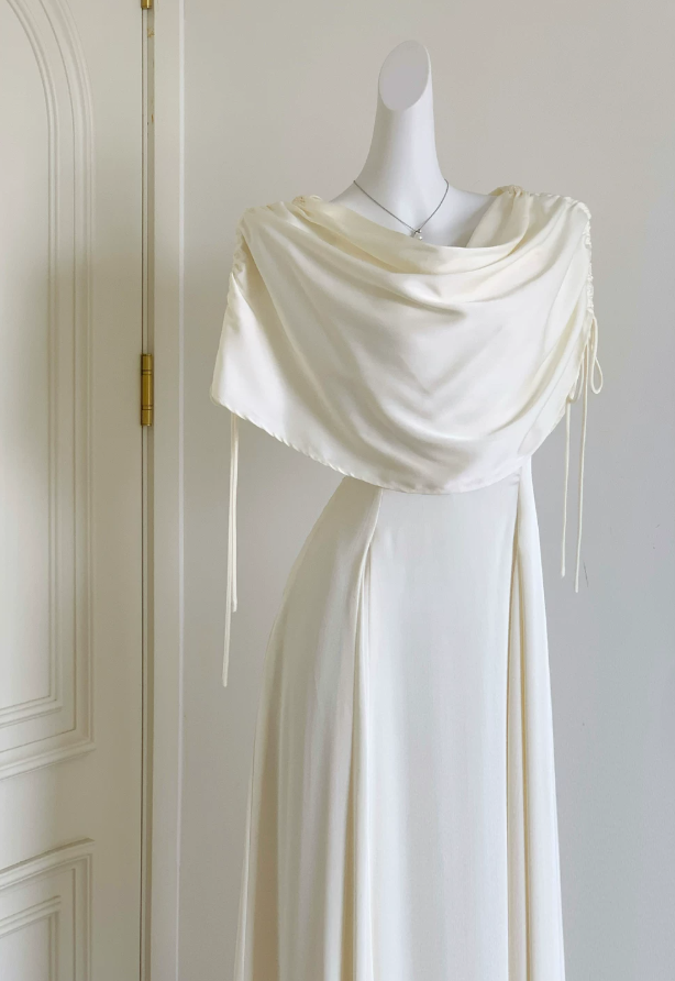 Robe de bal de princesse bustier à volants en satin long, robe de soirée C8117