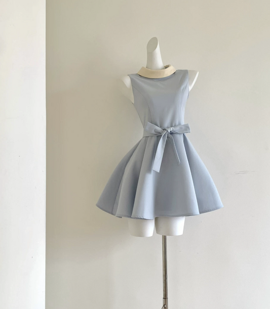 Robe courte d'été pour femme, style français, collection 2026, référence C8003