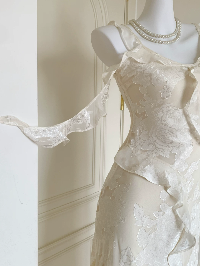 Robe de bal de princesse bustier à volants en satin long, robe de soirée C8117