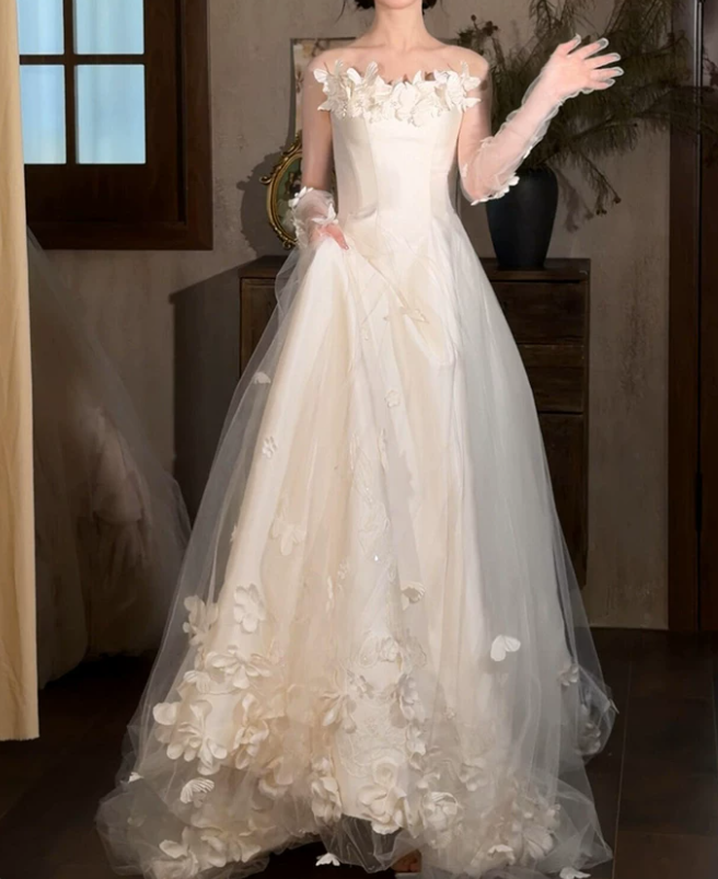 Glam Strapless Wedding Dresses Appliques A-Line Bridal Dress D0066
