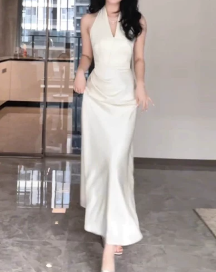 Unique Halter Neck Prom Dress White Sheath Evening Dress D0068
