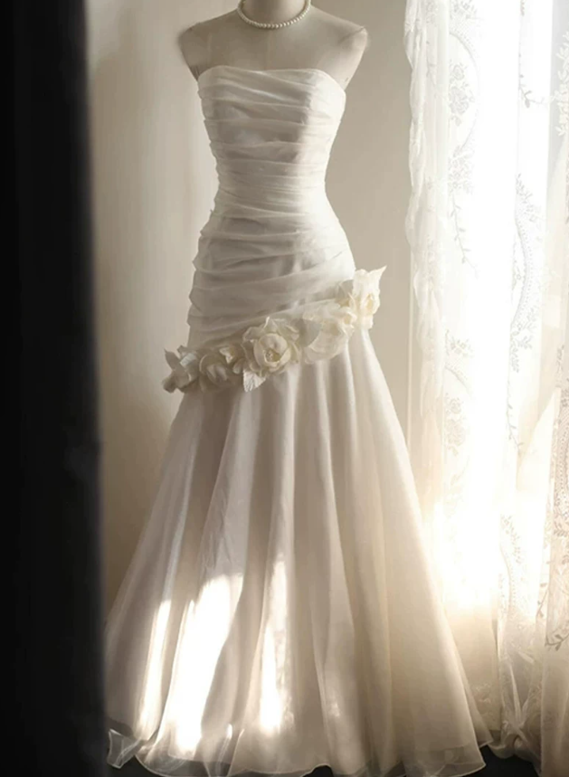 Ornate Strapless Wedding Dresses Appliques Mermaid Bridal Dress D0070