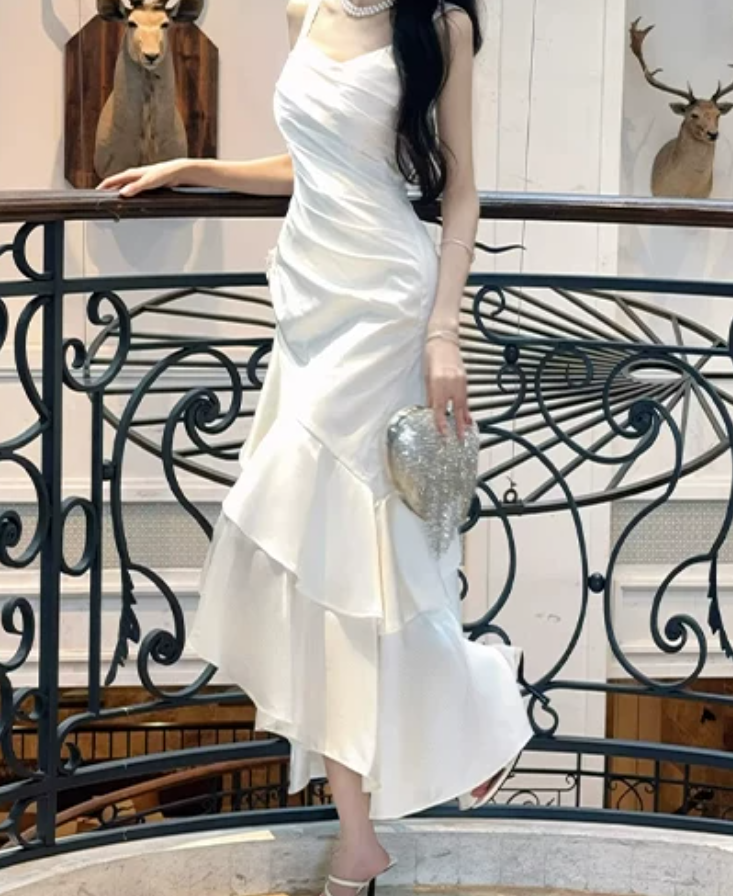 Playful Spaghetti Straps Prom Dress White Ruffles Mermaid Evening Dress D0074