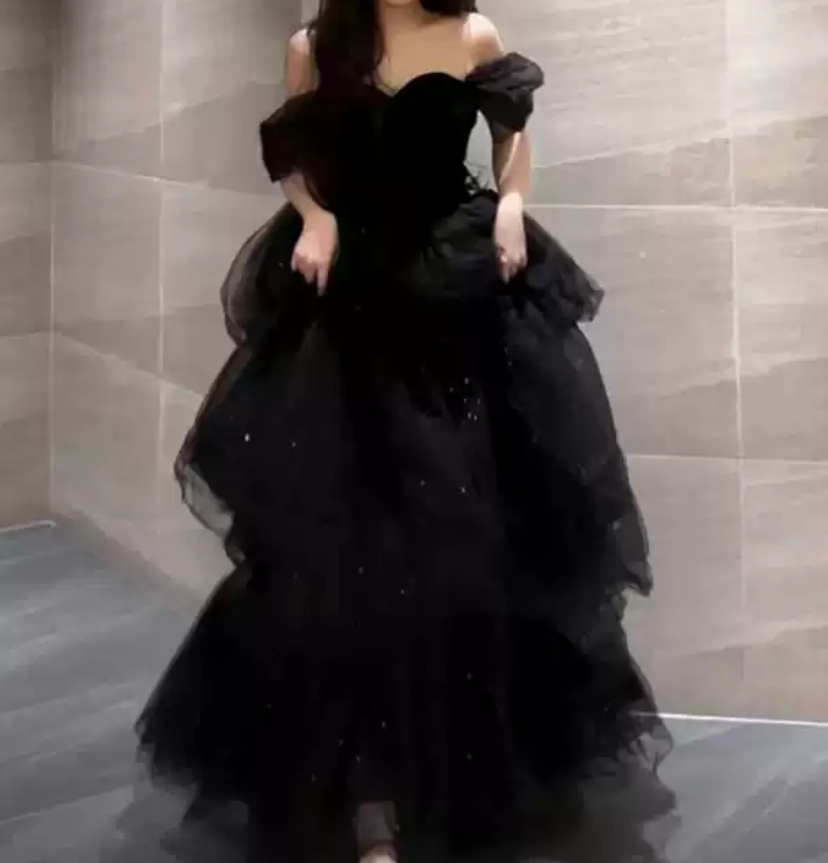 Fascinating Off-Shoulder Prom Dress Black Sequins Tulle A-Line Evening Dress D0095