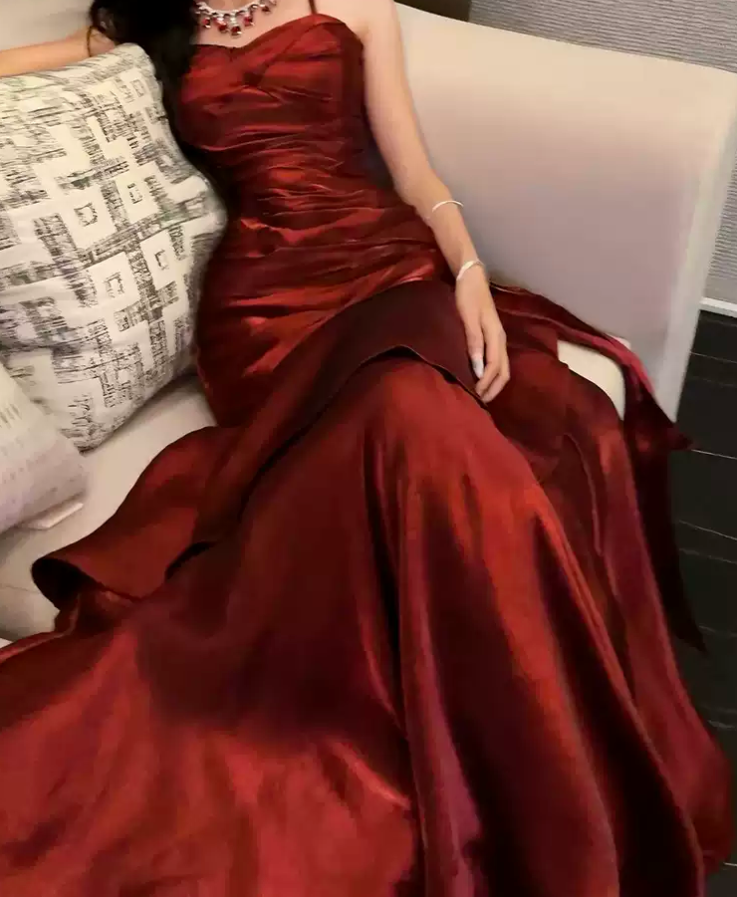 Sexy Spaghetti Straps Maxi Dress Red Ruffles Mermaid Long Dress D0098