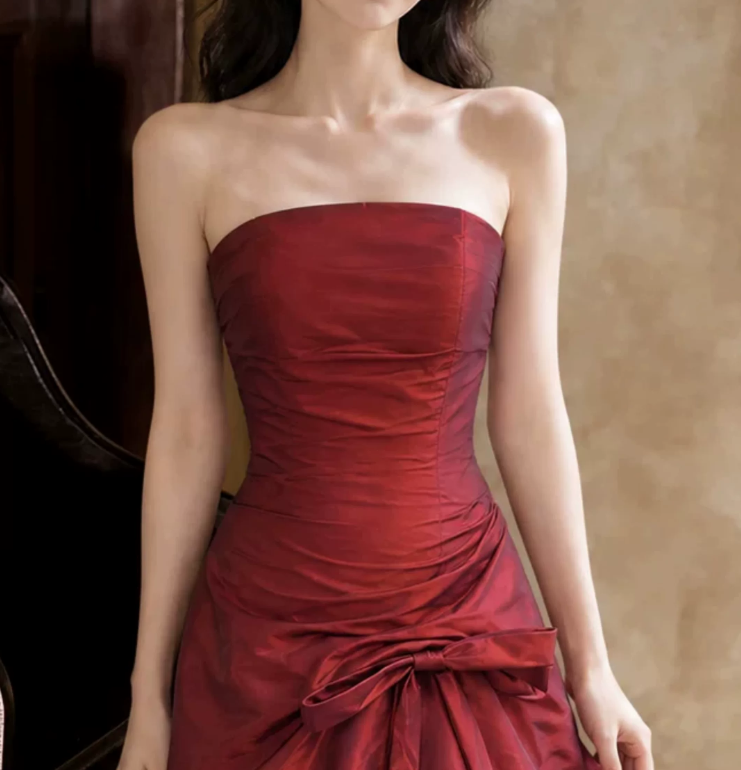 Vintage Strapless Prom Dress Red Satin A-Line Evening Dress D0104