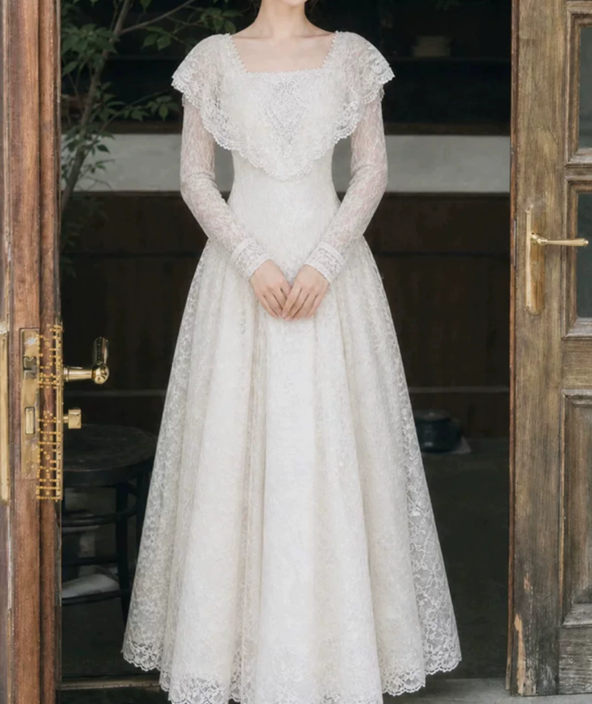 Superbe robe de mariée sirène bustier en satin et tulle, longue et en dentelle, C4563