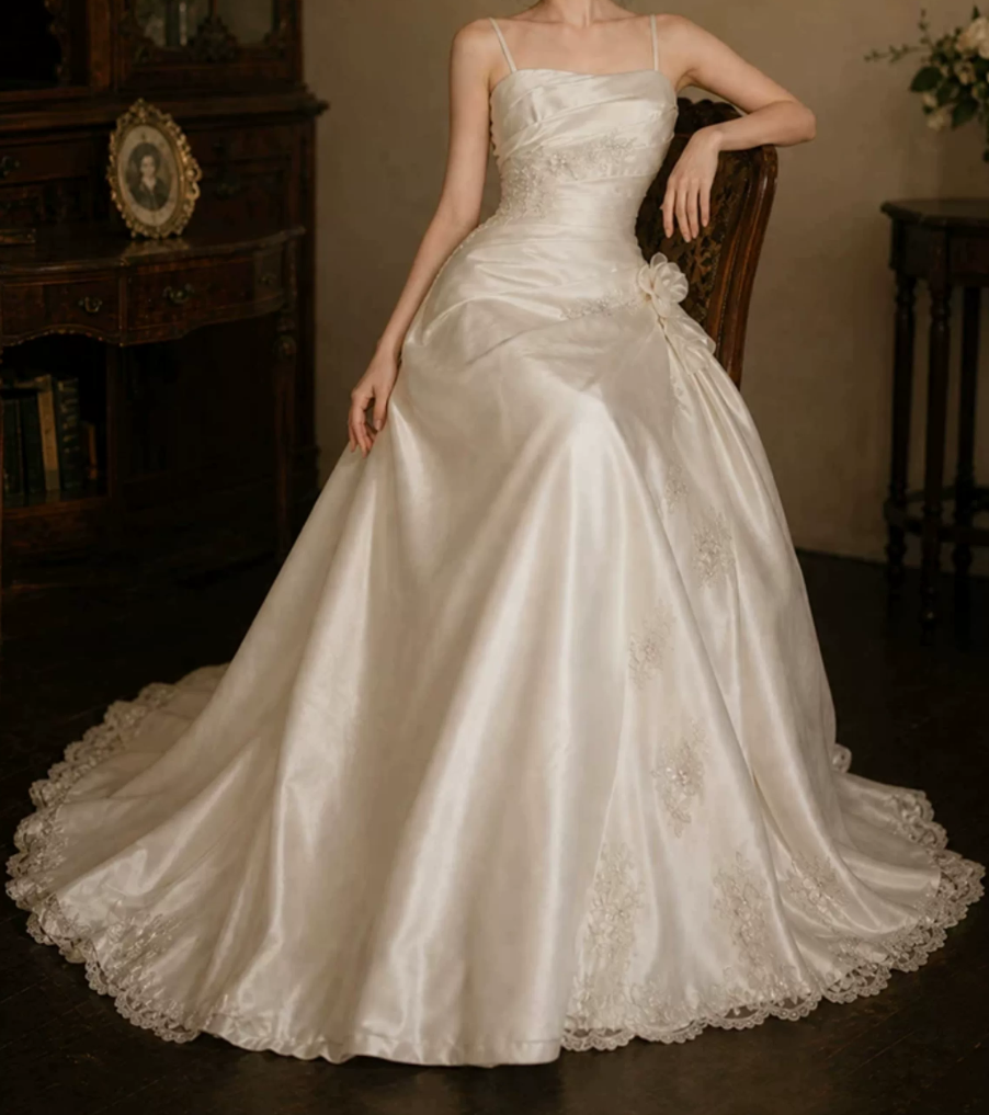 Superbe robe de mariée sirène bustier en satin et tulle, longue et en dentelle, C4563