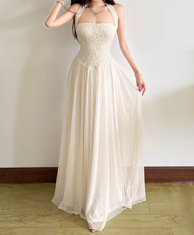 Flowy Halter Neck White Prom Dress Sequins Chiffon A-Line Evening Dress D0130