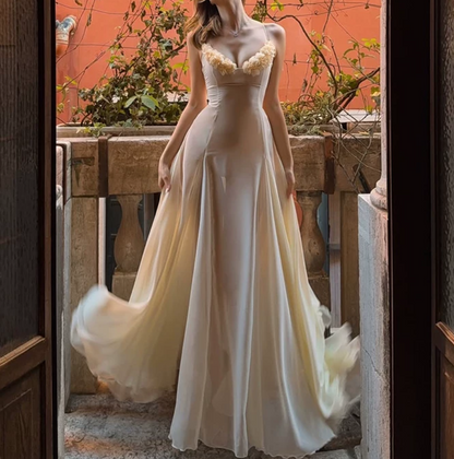 Gorgeous Spaghetti Straps Prom Dress Ivory Appliques A-Line Evening Dress D0162