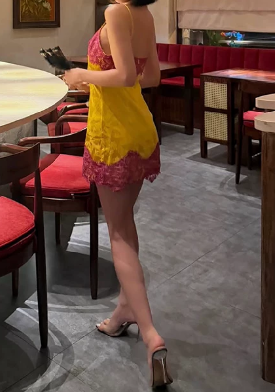 Robe courte d'été pour femme, style français, collection 2026, référence C8003