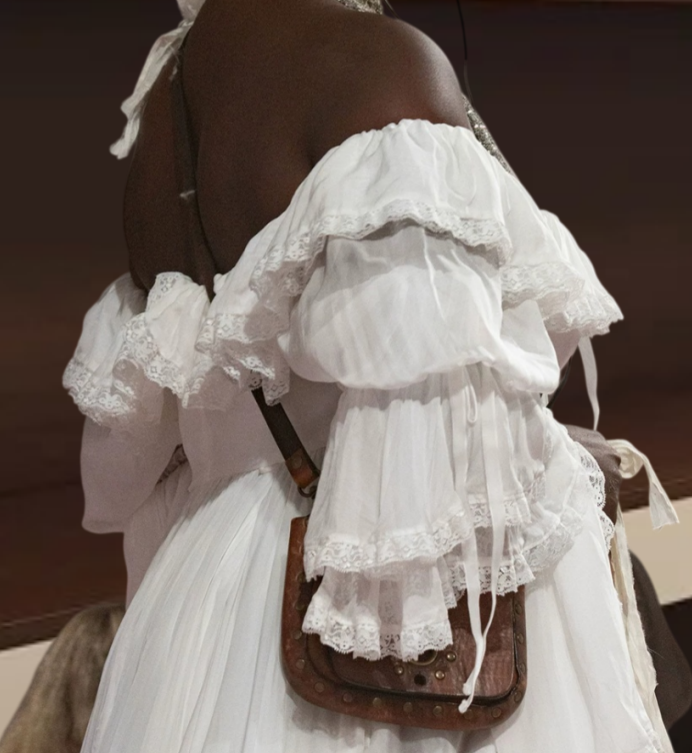 Robe de bal de princesse bustier à volants en satin long, robe de soirée C8117