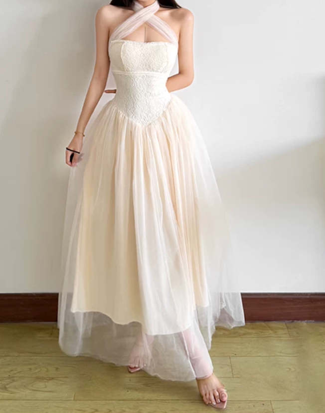 Classical Halter Neck Prom Dress Ivory Lace Tulle A-Line Evening Dress D0194