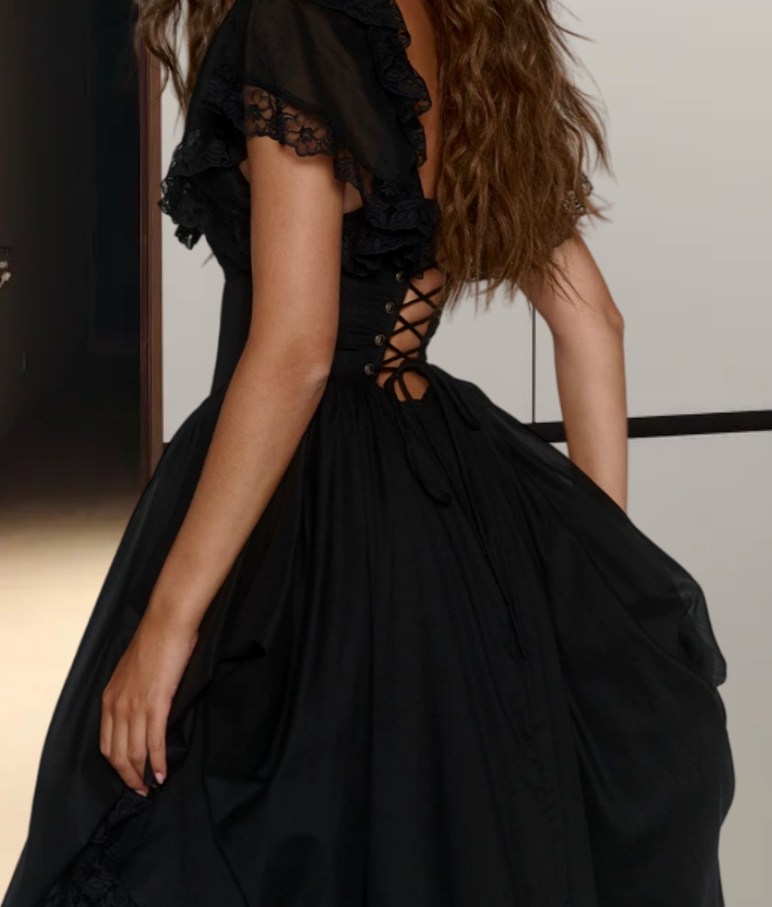 Charming Square Neck Prom Dress Black Lace A-Line Evening Dress D0233