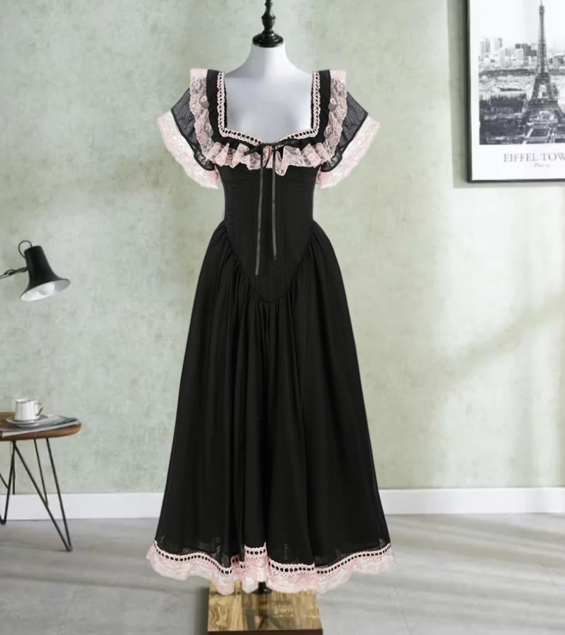 Sweet Square Neck Prom Dress Black Ruffled Lace A-Line Evening Dress D0237