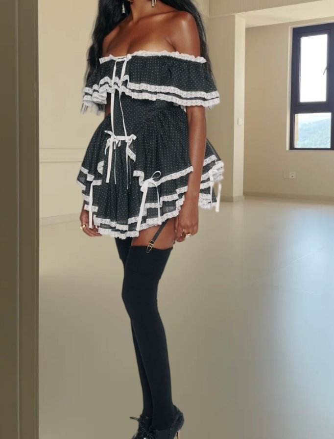 Mini robe de soirée en satin, sans bretelles, sans manches, ligne a, simple, C899