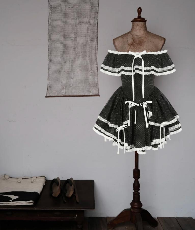 Mini robe de soirée en satin, sans bretelles, sans manches, ligne a, simple, C899