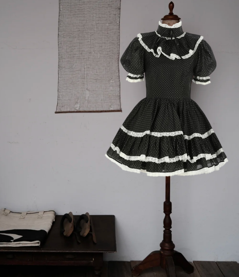Chic High Collar Lace Black Homecoming Dress Short Sleeve Tiered A-Line Birthday Dress D0263
