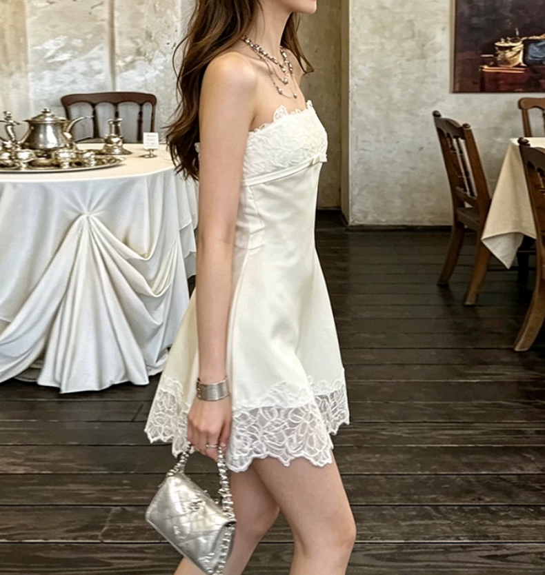 Mini robe de soirée en satin, sans bretelles, sans manches, ligne a, simple, C899