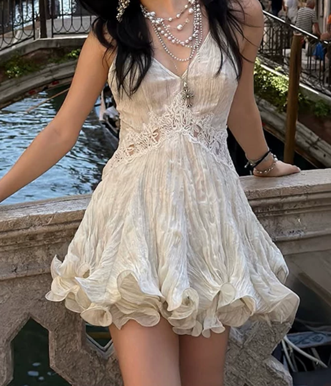 Mini robe de soirée en satin, sans bretelles, sans manches, ligne a, simple, C899
