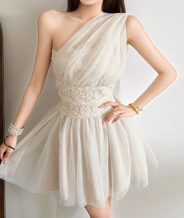 Mini robe de soirée en satin, sans bretelles, sans manches, ligne a, simple, C899