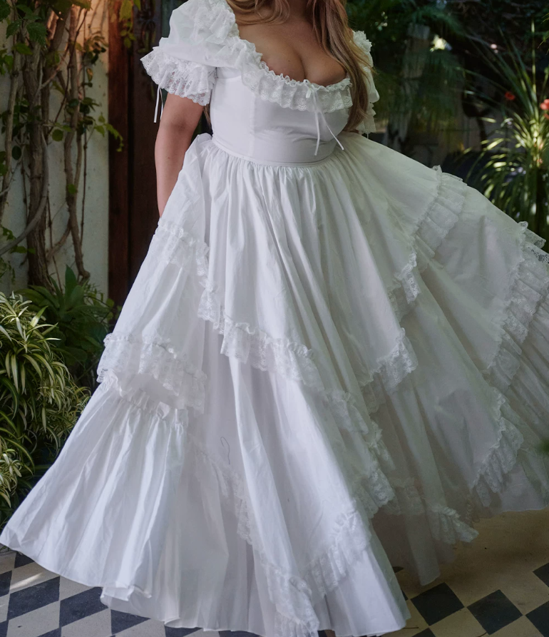 Superbe robe de mariée sirène bustier en satin et tulle, longue et en dentelle, C4563