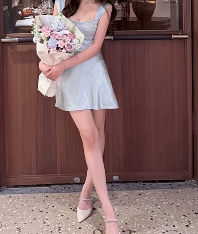 Mini robe de soirée en satin, sans bretelles, sans manches, ligne a, simple, C899