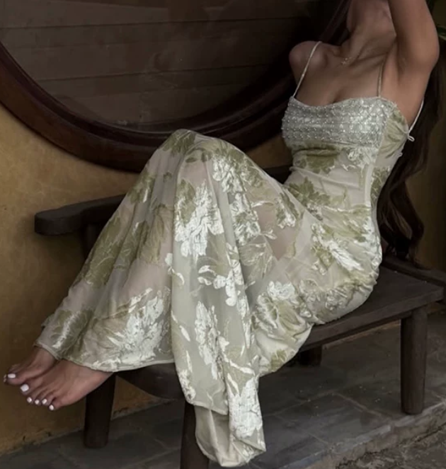 Glam Spaghetti Straps Prom Dress Green Sequins Jacquard A-Line Evening Dress D0296
