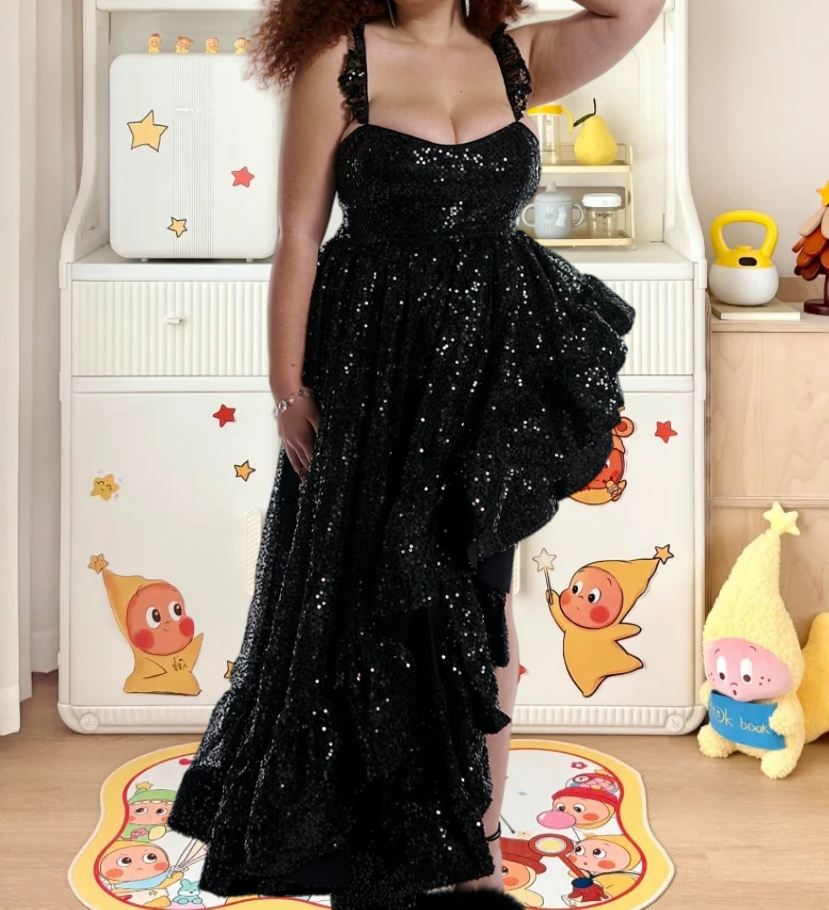 Ornate Spaghetti Straps Prom Dress Black Sequins Ruffles A-Line Evening Dress D0385