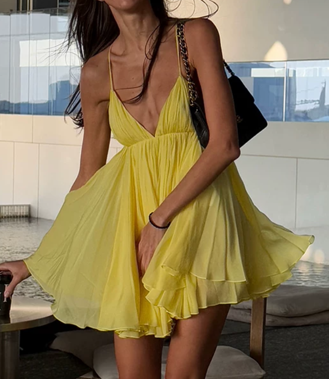 Flowy Spaghetti Straps Homecoming Dress Yellow A-Line Birthday Dress D0397
