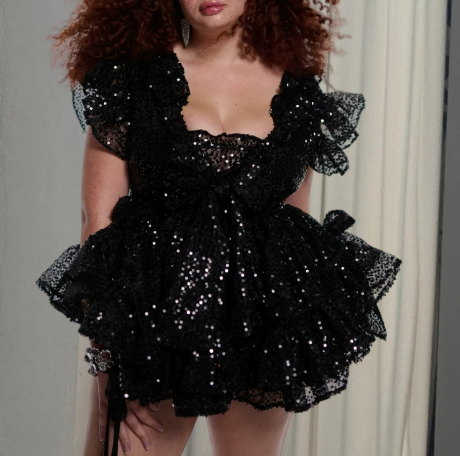 Mini robe de soirée en satin, sans bretelles, sans manches, ligne a, simple, C899