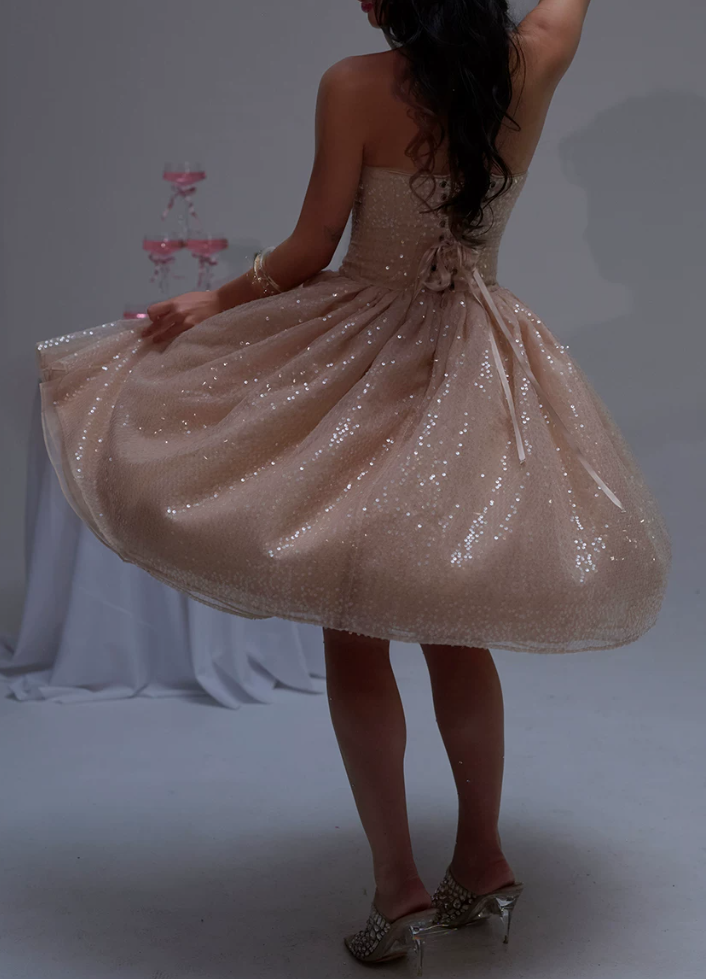 Mini robe de soirée en satin, sans bretelles, sans manches, ligne a, simple, C899