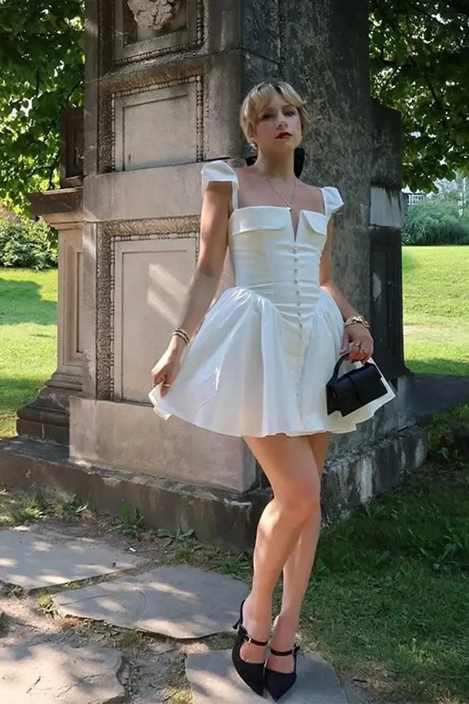 Elegant Spaghetti Straps Homecoming Dress White A-Line Birthday Dress D0417