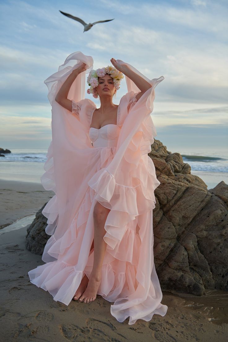 Robe de bal de princesse bustier à volants en satin long, robe de soirée C8117