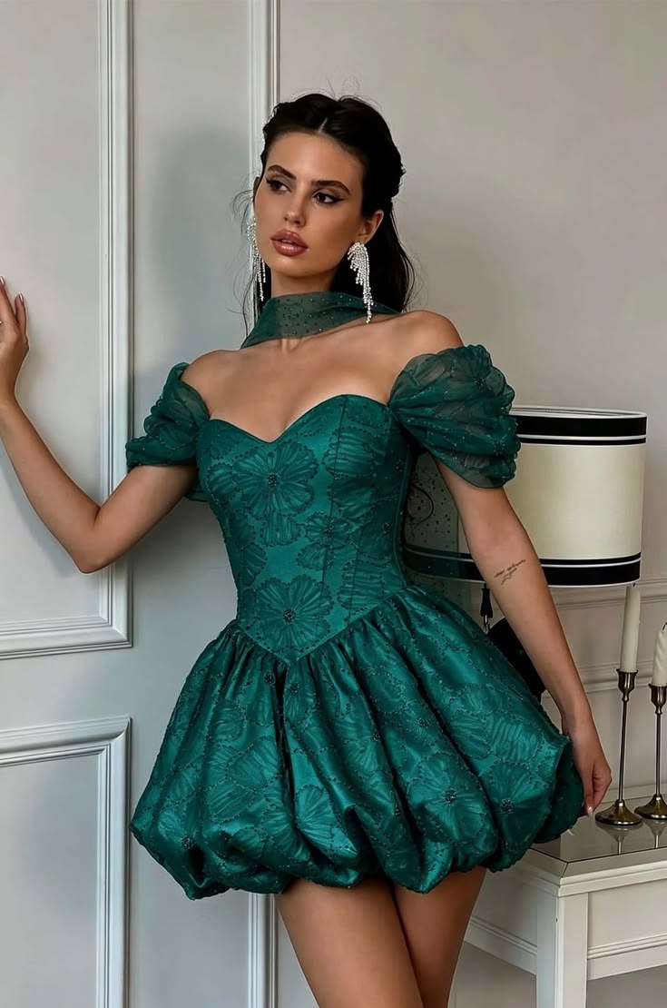 Cute Off The Shoulder Homecoming Dress Sequins A-Line Birthday Dress D0425
