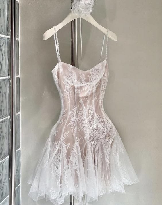 Mini robe de soirée en satin, sans bretelles, sans manches, ligne a, simple, C899