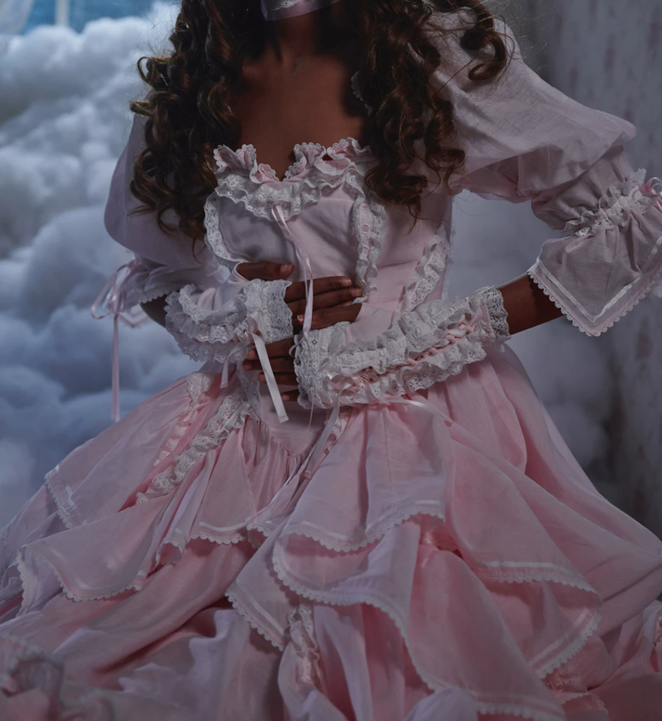 Robe de bal de princesse bustier à volants en satin long, robe de soirée C8117