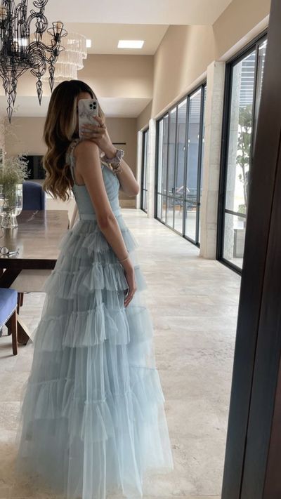 Simple Ball Gown Sleeveless Tulle Long Prom Dresses D044