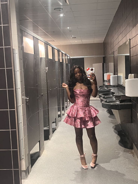 Mini robe de soirée en satin, sans bretelles, sans manches, ligne a, simple, C899