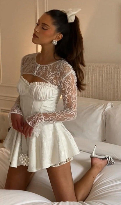 Mini robe de soirée en satin, sans bretelles, sans manches, ligne a, simple, C899