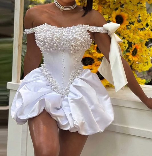 Graceful Off The Shoulder Homecoming Dress White Pearls Bows A-Line Birthday Dress D0482