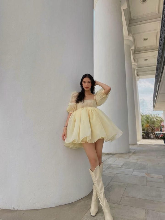 Classical Square Neck Homecoming Dress Yellow Short Sleeve A-Line Birthday Dress D0496