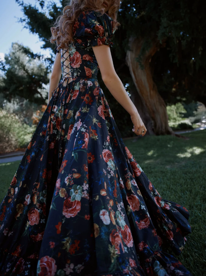 Robe de bal de princesse bustier à volants en satin long, robe de soirée C8117