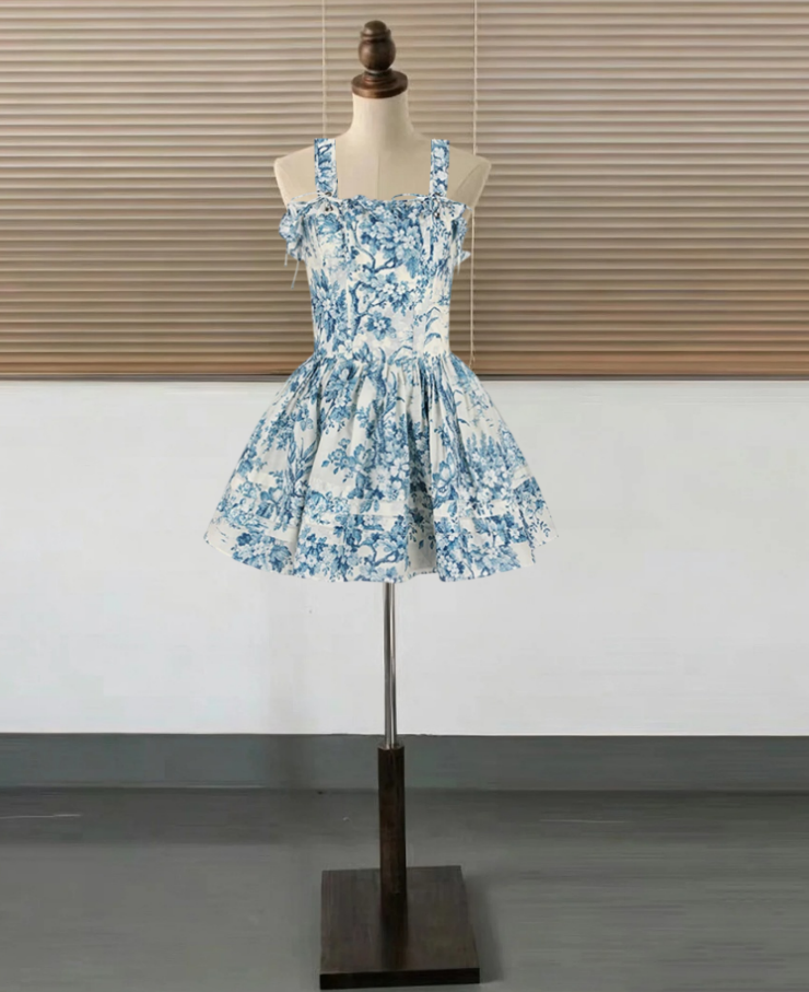 Mini robe de soirée en satin, sans bretelles, sans manches, ligne a, simple, C899