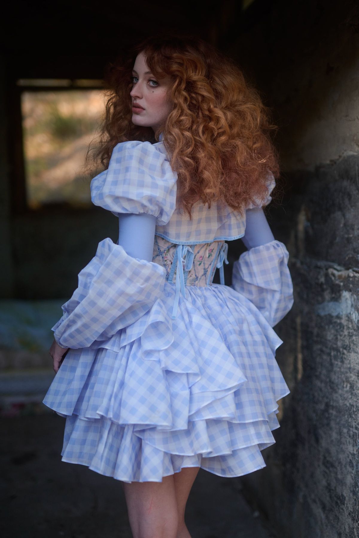 Mini robe de soirée en satin, sans bretelles, sans manches, ligne a, simple, C899